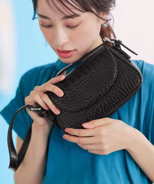 Tiaclasse 【安田美沙子さん着用・2TYPE肩紐/ショルダー&斜め掛け】フラップミニバッグ ブラックA(クロコ調）