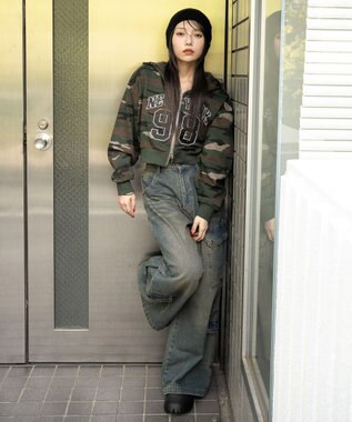 WEGO グラフィックショートZIPパーカー 柄1