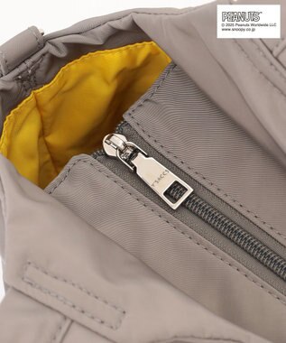 Y'SACCS SNOOPYデザイン サイドギャザー2wayトート　Mサイズ(スケートボード） グレー