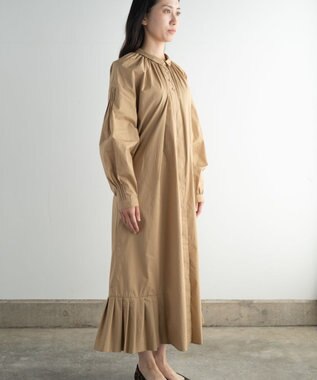 muuc 〈オーガニックコットン〉〈コットンブロード生地〉〈カラーにより異なる生地〉〈通年着られる〉コットン裾プリ ーツ 前開き ワンピース ベージュ