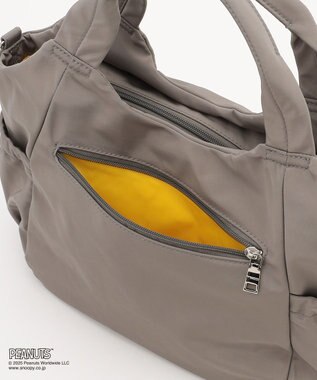 Y'SACCS SNOOPYデザイン サイドギャザー2wayトート　Mサイズ(スケートボード） グレー