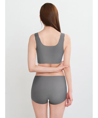 WACOAL 【GOCOCi ゴコチ】 ノンワイヤーブラ ハーフトップ まるでつけていないような着ごこち ムレにくい フラット仕上げ ホックなし CGG510 /ワコール グレー