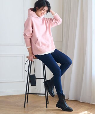 ANY スマートフォンポシェット ブラック系