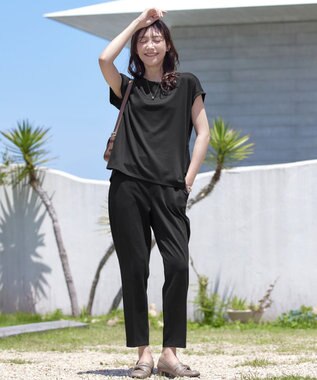 Tiaclasse 【UVカット・吸水速乾】 “きれい見え” バックペプラムトップス ブラック