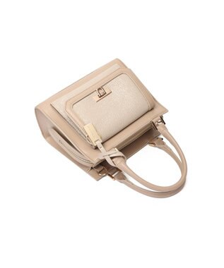 style code 【MERCURYDUO/マーキュリーデュオ】メタリッククラック調型押し フラップハンドバッグ グレージュ