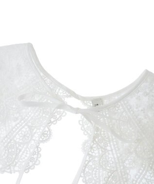 earth music&ecology シアー刺繍レース付け襟 Off White