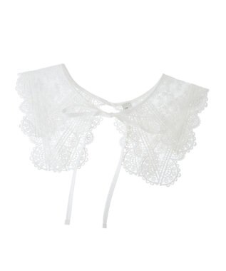 earth music&ecology シアー刺繍レース付け襟 Off White