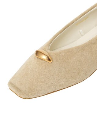 Green Parks メタルポイントローパンプス Beige