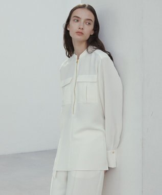 BEIGE， 【洗える】JASMINE / スタンドカラージップブラウス Ecru
