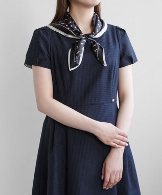TOCCA 【岡崎紗絵さん着用】RIBBON&HIGHHEEL SILK SCARF シルクスカーフ ブラック系
