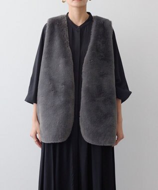 AMERICAN HOLIC 丈違いフェイクファーベスト Charcoal Gray