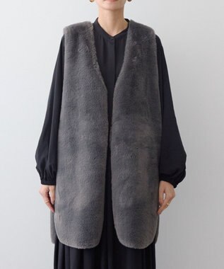AMERICAN HOLIC 丈違いフェイクファーベスト Charcoal Gray