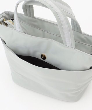 TOCCA 【サスティナブル素材・撥水】CONCURSIO NYLON TOTE トートバッグ ブルー系