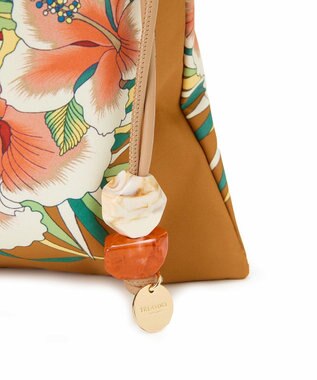 TOPKAPI 【TREASURE TOPKAPI】マイルドサテン スカーフ柄 巾着 トート バッグ キャメル