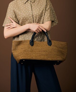 自由区 【SHIHOさん着用・可変デザイン・季節を彩る素材】ワイドライフィア トートバッグ