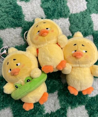 WEGO まゆげひよこぬいぐるみキーホルダー 柄1