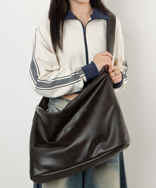 WEGO 【ユニセックス着用ITEM】レザータッチBIGショルダー ダークブラウン