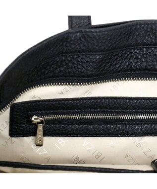 IBIZA カレーラ　セミショルダーバッグ ピンクベージュ