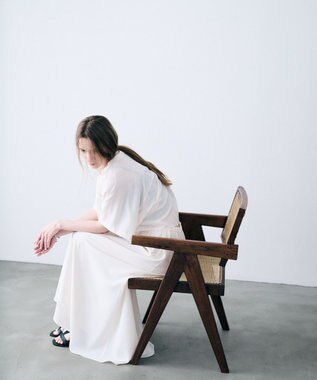 uncrave ドライタッチトロ フレアスカート エクリュ