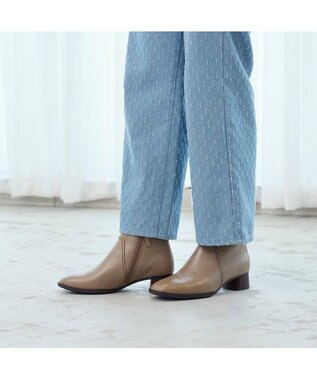 ing <ing>【WEB限定】スクエアトゥショートブーツ オーク