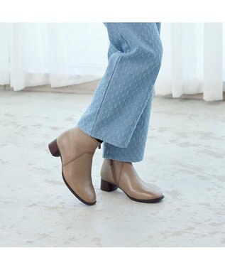 ing <ing>【WEB限定】スクエアトゥショートブーツ