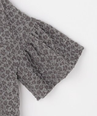 自由区 【カトリエムブーケ】Une forme bosselee ギャザーディテールボタンフロントプルオーバー グレー