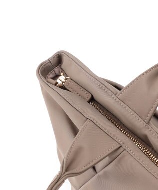 TOCCA 【八木アリサさん着用】RIBBON KNOT NYLONBAG ナイロントートバッグ ベージュ系