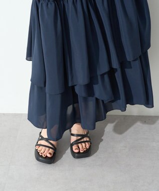 earth music&ecology ティアードヘムフレアスカート Navy