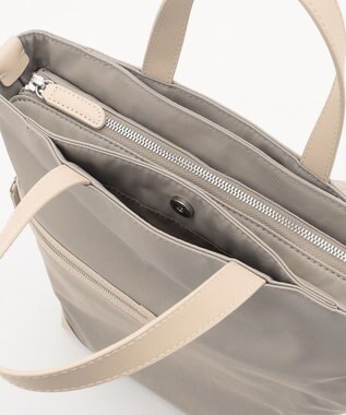 Y'SACCS アシメファスナーポケットリュック ベージュ