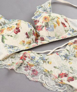 WACOAL 【重力ケアブラ】 ノンワイヤーブラ バストを重力から守る まる胸をキープ ラクなつけごこち Gカップまで対応 大きいサイズ レディース BXB194 /ワコール クリーム