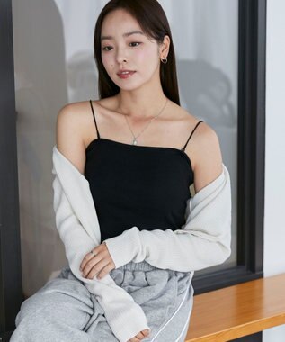 WEGO 【カップ付きインナー/SMサイズ展開】なちゅ盛れカップインショートキャミ ブラック