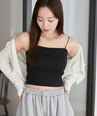 WEGO 【カップ付きインナー/SMサイズ展開】なちゅ盛れカップインショートキャミ ブラック