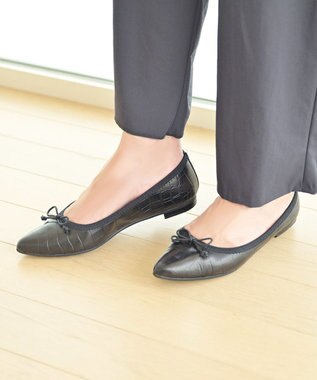 nouvelleRobe Oū 【本革・高反発】Pointed ポインテッドトゥ 型押しバレエシューズ