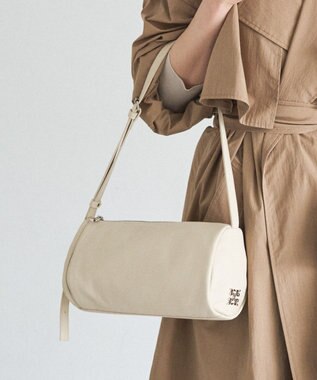 russet ソフトレザーロールショルダーバッグ(CE-1661) Ivory