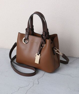 style code 【MERCURYDUO/マーキュリーデュオ】メタルアイレット　ミニショルダーバッグ、ハンドバッグ キャメル