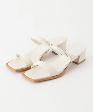 23区 【WEB限定】ツイスト ベルト サンダル ホワイト系