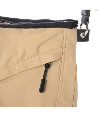 UNBILLION カシュカシュ cachecache / ミニポーチ付きギャザーショルダーナイロンバッグ ベージュ