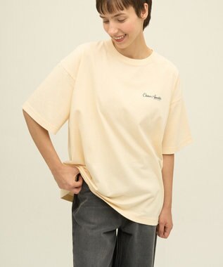 AMERICAN HOLIC ワントーンロゴプリントTシャツ Ivory