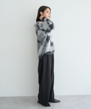 YECCA VECCA フラワー柄シャギーニット Charcoal Gray