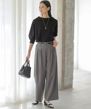 組曲 L 【加藤ローサさん着用・新色追加・前後着用可】スムースストレッチロールネック ニット ブラック系