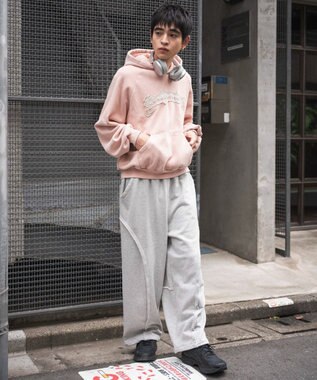 WEGO ショートグラフィックプルパーカー ピンク