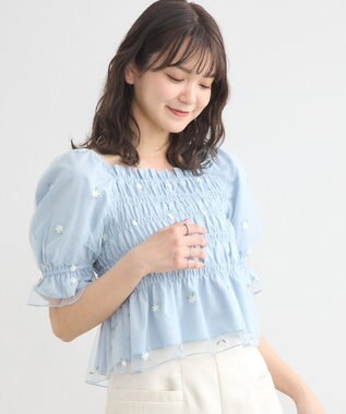 earth music&ecology フラワー刺繍シャーリングプルオーバー