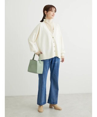 Green Parks 洗える　ステッチ入りＶネックカーディガン Off White