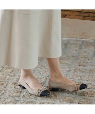 MODE ET JACOMO <MODE ET JACOMO>スクエアビットフラットパンプス ベージュコンビ