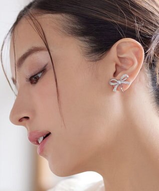 Tiaclasse クリスタルリボンイヤリング シルバー