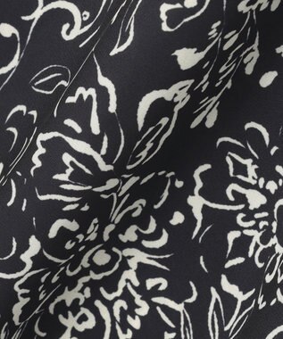 23区 【洗える】アンティークフラワープリント ワイド パンツ ブラックベース