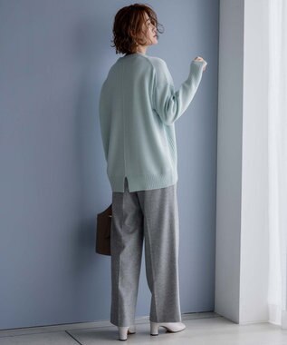 23区 【滝沢眞規子さん着用/洗える】ウールカシミヤ クルーネック ニット スモーキーグリーン系