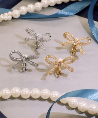 Tiaclasse クリスタルリボンイヤリング シルバー