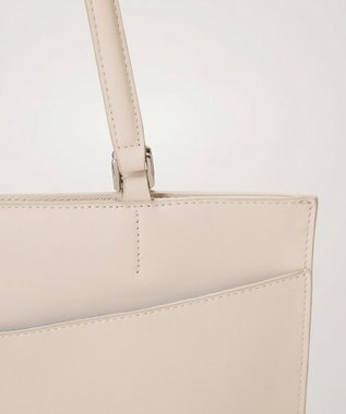 TOPKAPI 【TREASURE TOPKAPI】ベルトデザイン レザー フラット トートバッグ A4対応 ホワイト