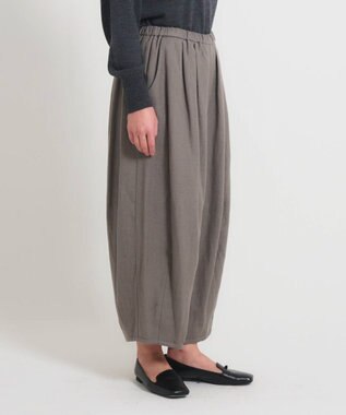 muuc 〈軽やかな尾州産リネンウール〉裾タックワイドパンツ  ロングシーズン 秋冬春 ウエストゴム有り ゆったりシルエット セットアップ可能  裏地有り グレー